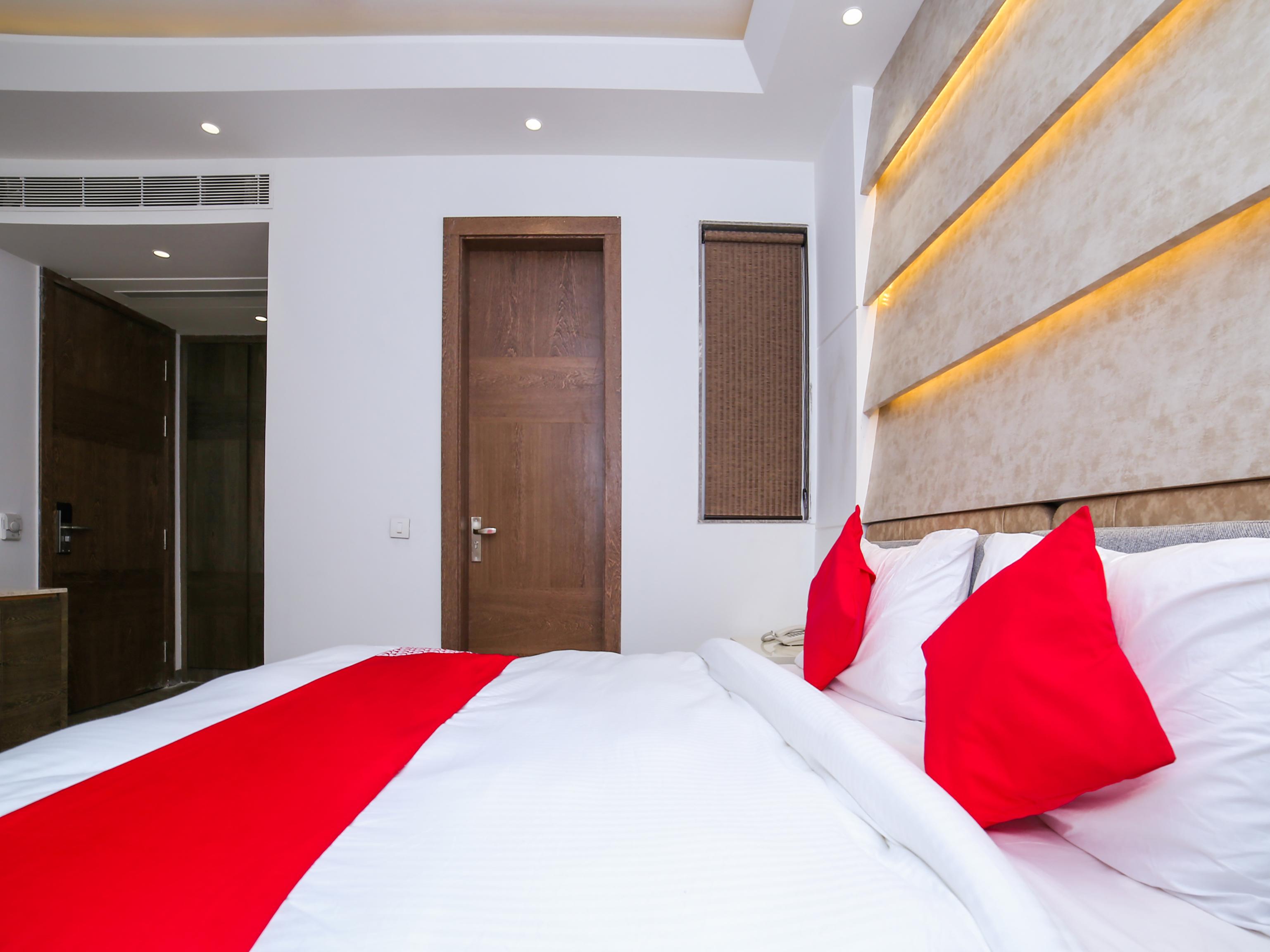 Townhouse Oak Hotel Dev Palace เดลี ภายนอก รูปภาพ